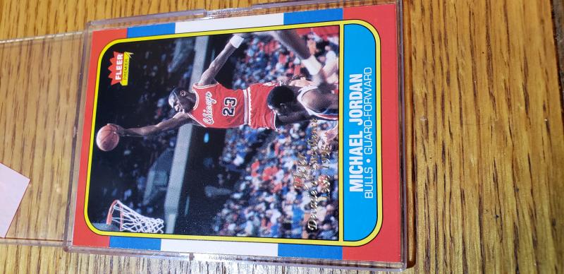 1996 Fleer Michael Jordan #4 Decade of Excellence card