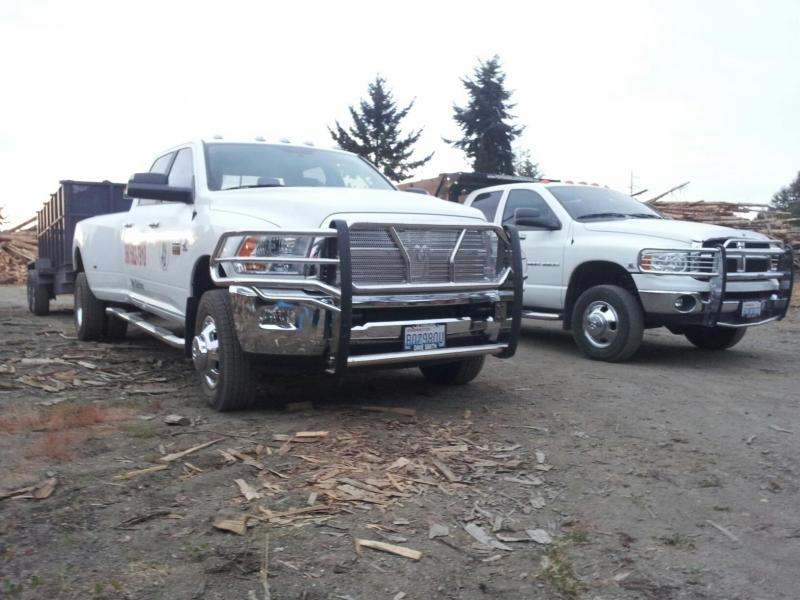 2 dodge trucks